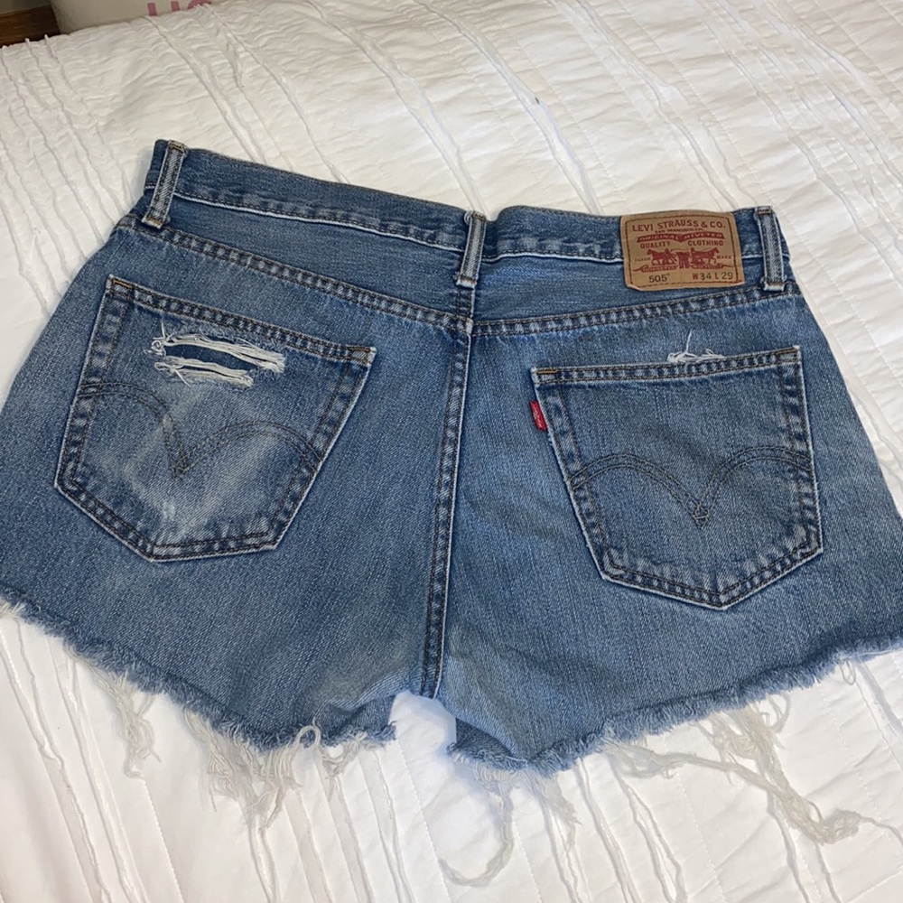 Levi’s 505 cutoff shorts